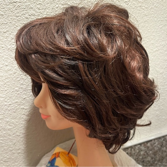 Aimole Curly Blonde Synthetic Wig Style E-7125 Color 12TTT26 Honey Blonde Brown - Picture 4 of 9